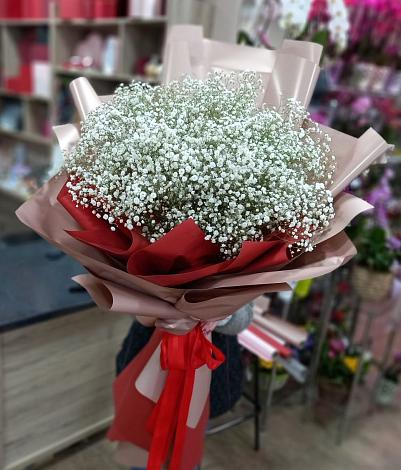 Букет цветов из: Гипсофила в Хвойной