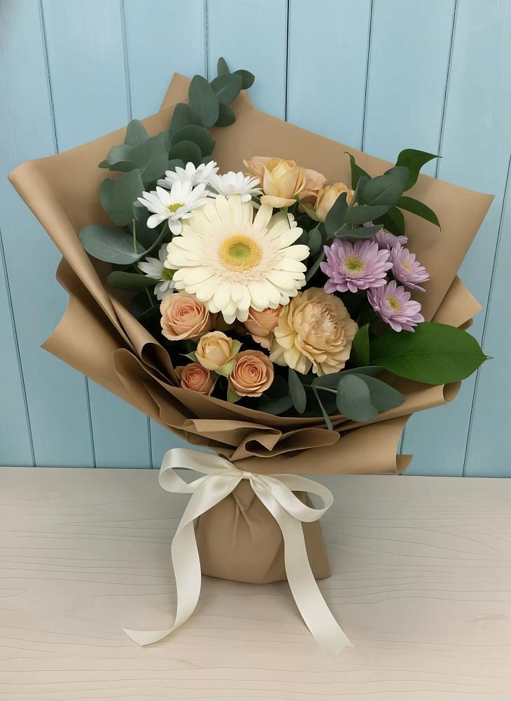 Букет цветов из: Герберы и Хризантемы в Хвойной
