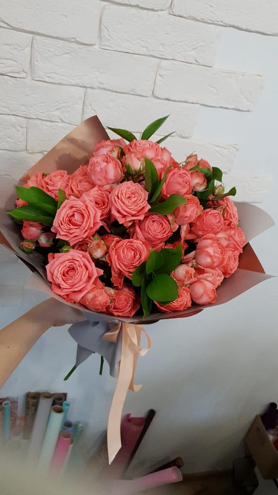 Букет цветов из: Розы в Хвойной