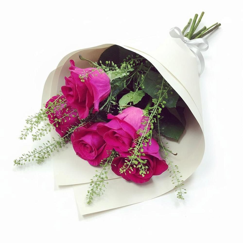 Букет цветов из: Розы в Хвойной