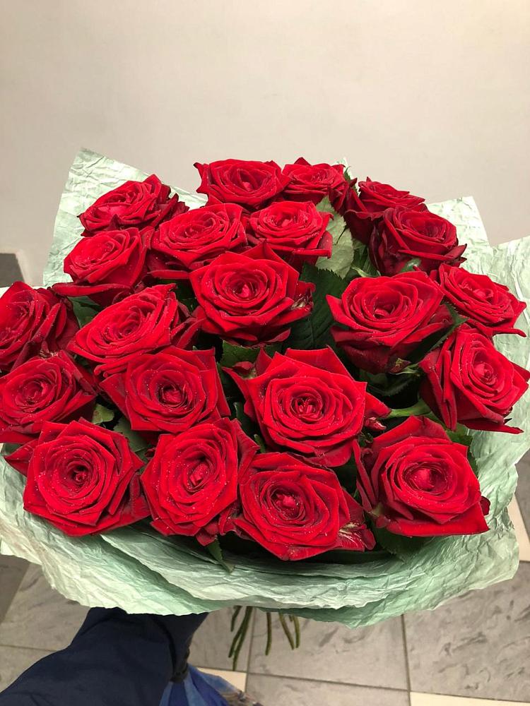 Розы Классика в Хвойной Букет Классика в Хвойной
