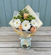 Букет цветов из:  Герберы, Розы и Хризантемы в Хвойной