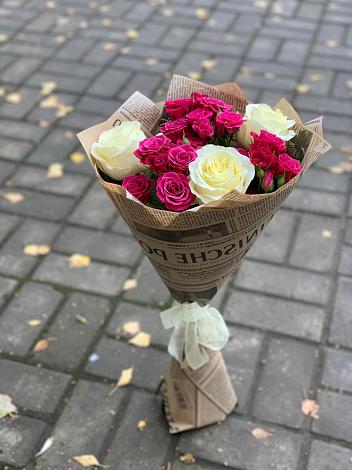 Букет цветов из: Розы в Хвойной